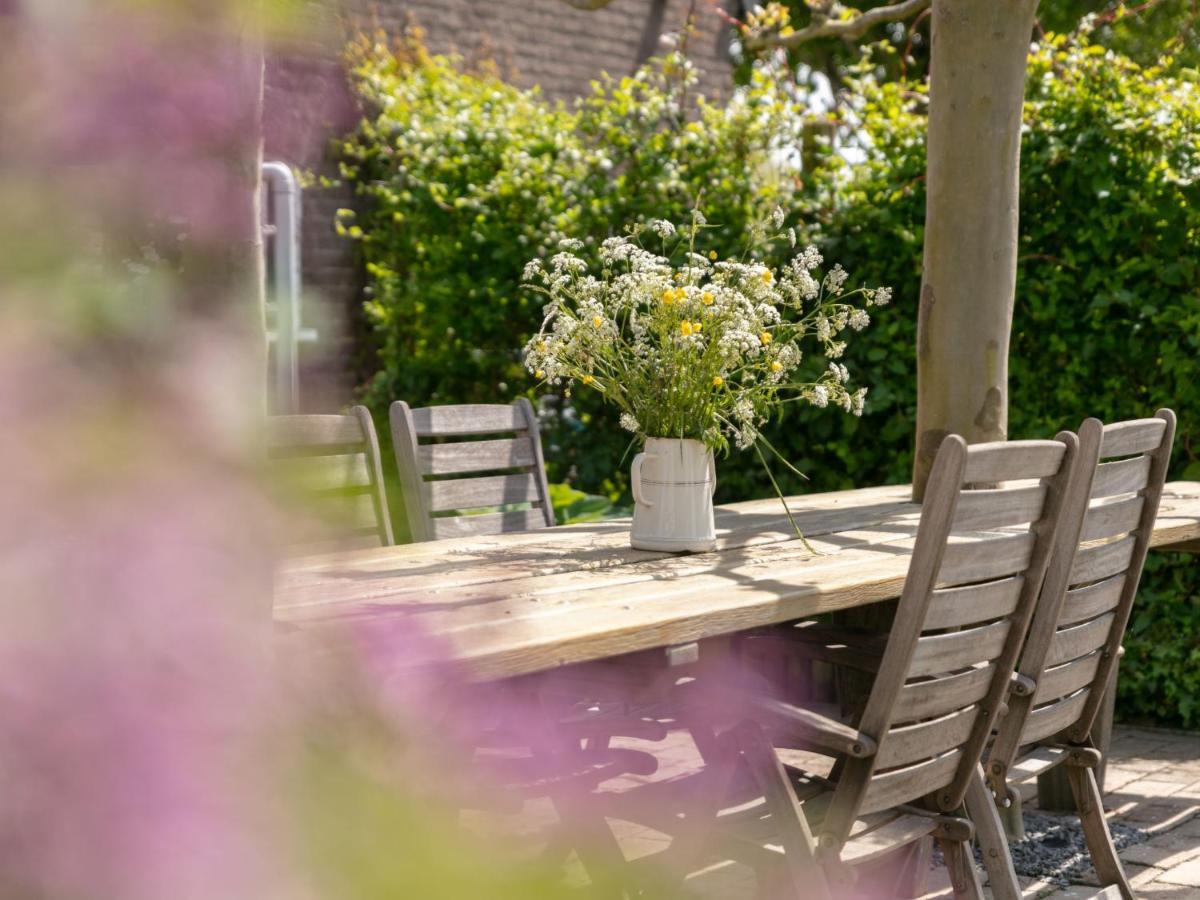 Holiday Home Vakantiehuisje Zeeuws-Vlaanderen By Interhome Sint Kruis Esterno foto