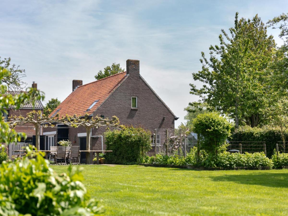 Holiday Home Vakantiehuisje Zeeuws-Vlaanderen By Interhome Sint Kruis Esterno foto